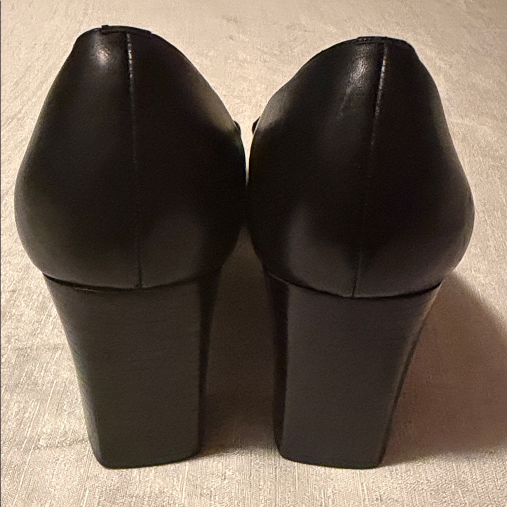 Naturalizer Women's Classic Black Leather Block Heel Pumps - Slip On Size 10 - Picture 8 of 11
